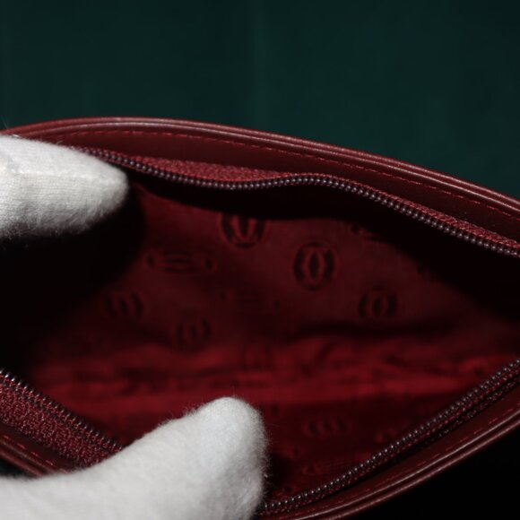 New Cartier Pouch on Gold Chain mini handbag - Picture 5 of 5